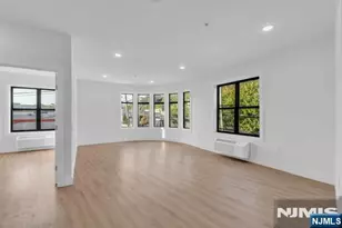 269 Marshall Street 265, Paterson, NJ 07503 - Photo 7