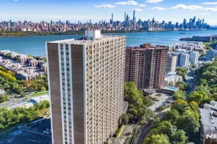 250 Gorge Road 28C, Cliffside Park, NJ 07010 - Photo 1