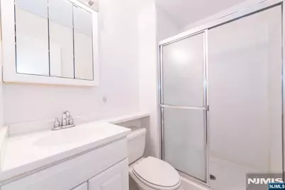 250 Gorge Road 28C #28C, Cliffside Park, NJ 07010 - Photo 19