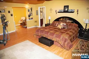 138 Skillman Terrace, Saddle Brook Township, NJ 07663 - Photo 13