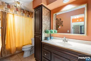 462 Liberty Street 206, Little Ferry, NJ 07643 - Photo 15