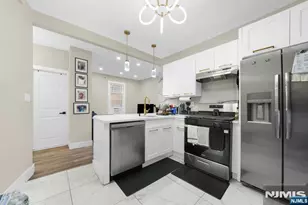 34 Arverne Terrace, Irvington, NJ 07111 - Photo 5
