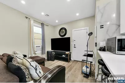 34 Arverne Terrace, Irvington, NJ 07111 - Photo 11