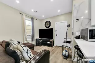 34 Arverne Terrace, Irvington, NJ 07111 - Photo 11