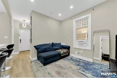 34 Arverne Terrace, Irvington, NJ 07111 - Photo 3