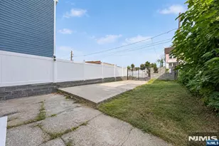34 Arverne Terrace, Irvington, NJ 07111 - Photo 21