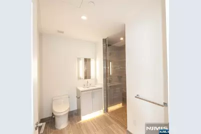 800 Avenue Port Imp, Weehawken, NJ 07086 - Photo 7