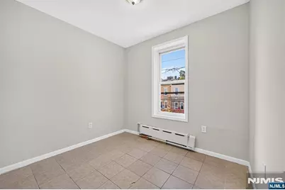 6012 Palisade Avenue, West New York, NJ 07093 - Photo 9