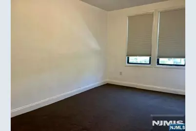 539 Anderson Avenue, Cliffside Park, NJ 07010 - Photo 11