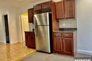 539 Anderson Ave, Cliffside Park, NJ 07010 - Photo 5