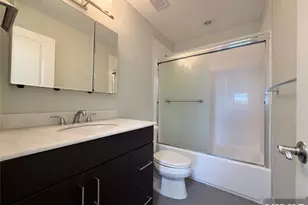 1018 Morningside Ln B, Fort Lee, NJ 07024 - Photo 7