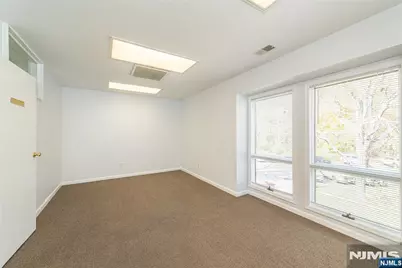 150 River Road D4 #D4, Montville Township, NJ 07045 - Photo 9