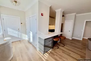 3501 Rio Vista Dr, Mahwah, NJ 07430 - Photo 3