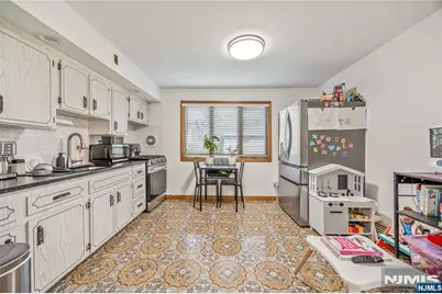 1225 16th Street, Fort Lee, NJ 07024 - Photo 23