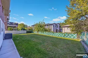 1225 16th St, Fort Lee, NJ 07024 - Photo 29