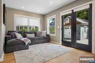 39 Walnut Crescent, Montclair, NJ 07042 - Photo 17