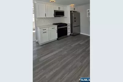 215 Pindle Avenue, Englewood, NJ 07631 - Photo 1