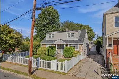 11 Raritan Avenue, Paterson, NJ 07503 - Photo 3