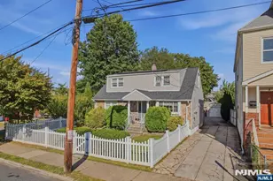 11 Raritan Ave, Paterson, NJ 07503 - Photo 3