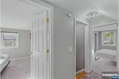 11 Raritan Avenue, Paterson, NJ 07503 - Photo 31