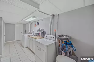 11 Raritan Ave, Paterson, NJ 07503 - Photo 39