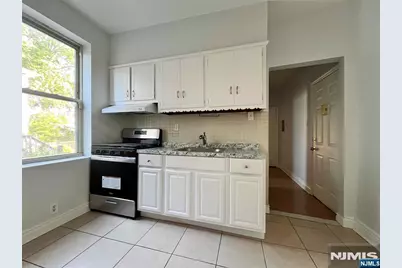 7505 Palisade Avenue A3 #A3, North Bergen, NJ 07047 - Photo 3