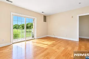 3211 Windsor Park Ct 150, Englewood, NJ 07631 - Photo 5