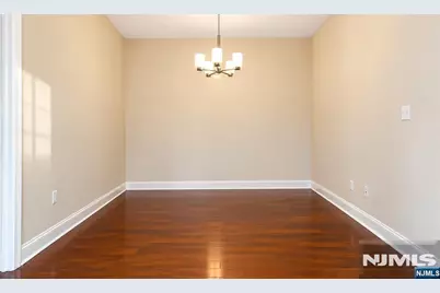 3211 Windsor Park Court 150 #150, Englewood, NJ 07631 - Photo 3
