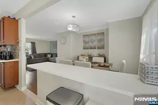 241 Johnson Ave N4, Hackensack, NJ 07601 - Photo 15