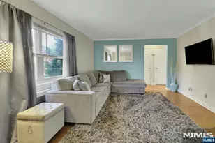 241 Johnson Ave N4, Hackensack, NJ 07601 - Photo 5