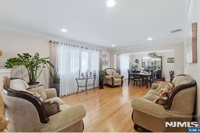 262 Lee Street, Elmwood Park, NJ 07407 - Photo 13