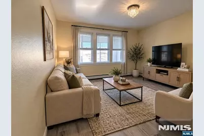 557 Gregory Avenue, Passaic, NJ 07055 - Photo 9