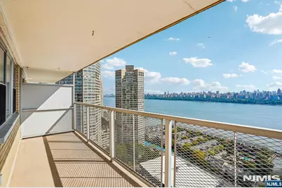 6600 Boulevard East 17 N #17 N, West New York, NJ 07093 - Photo 15