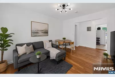 140 W Englewood Avenue #5B, Teaneck Township, NJ 07666 - Photo 5