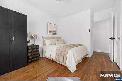 140 W Englewood Avenue #5B, Teaneck Township, NJ 07666 - Photo 11