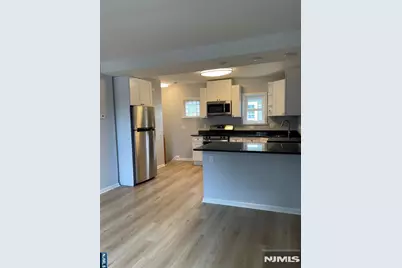 36 Morse Avenue 2 #2, Rutherford, NJ 07070 - Photo 5
