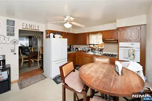 427-431 Edmund Ave, Paterson, NJ 07502 - Photo 5
