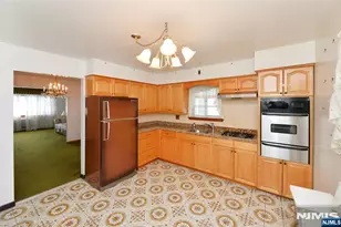 427-431 Edmund Ave, Paterson, NJ 07502 - Photo 15