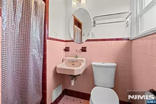 16 Pavonia Ave, Kearny, NJ 07032 - Photo 11