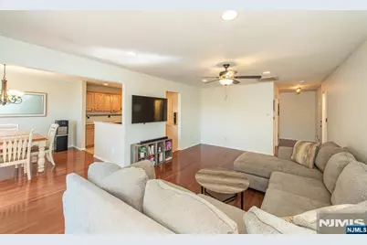 12 Frankie Lane 3304 #3304, East Hanover Township, NJ 07936 - Photo 5