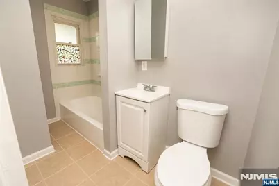 179 Vermont Avenue, Newark, NJ 07106 - Photo 11
