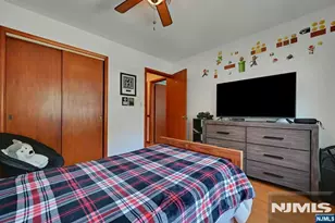340 Graphic Blvd, New Milford, NJ 07646 - Photo 29