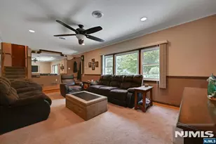 340 Graphic Blvd, New Milford, NJ 07646 - Photo 7
