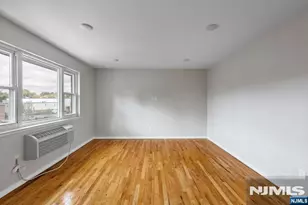 20 Rosol Ln 26, Saddle Brook Township, NJ 07663 - Photo 5