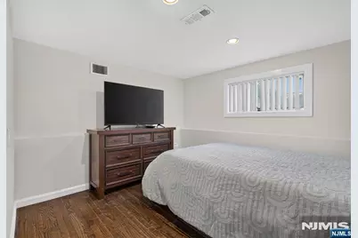 125 Druid Avenue, Dumont, NJ 07628 - Photo 23