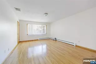 325 Grant Ave, Lyndhurst Township, NJ 07071 - Photo 21