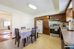 325 Grant Ave, Lyndhurst Township, NJ 07071 - Photo 19