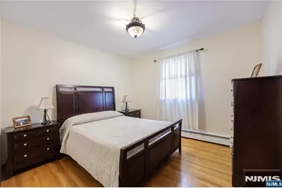 325 Grant Avenue, Lyndhurst Township, NJ 07071 - Photo 15