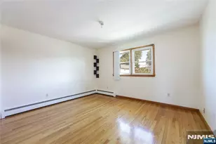 325 Grant Ave, Lyndhurst Township, NJ 07071 - Photo 23