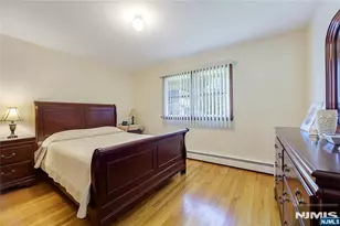 325 Grant Ave, Lyndhurst Township, NJ 07071 - Photo 15